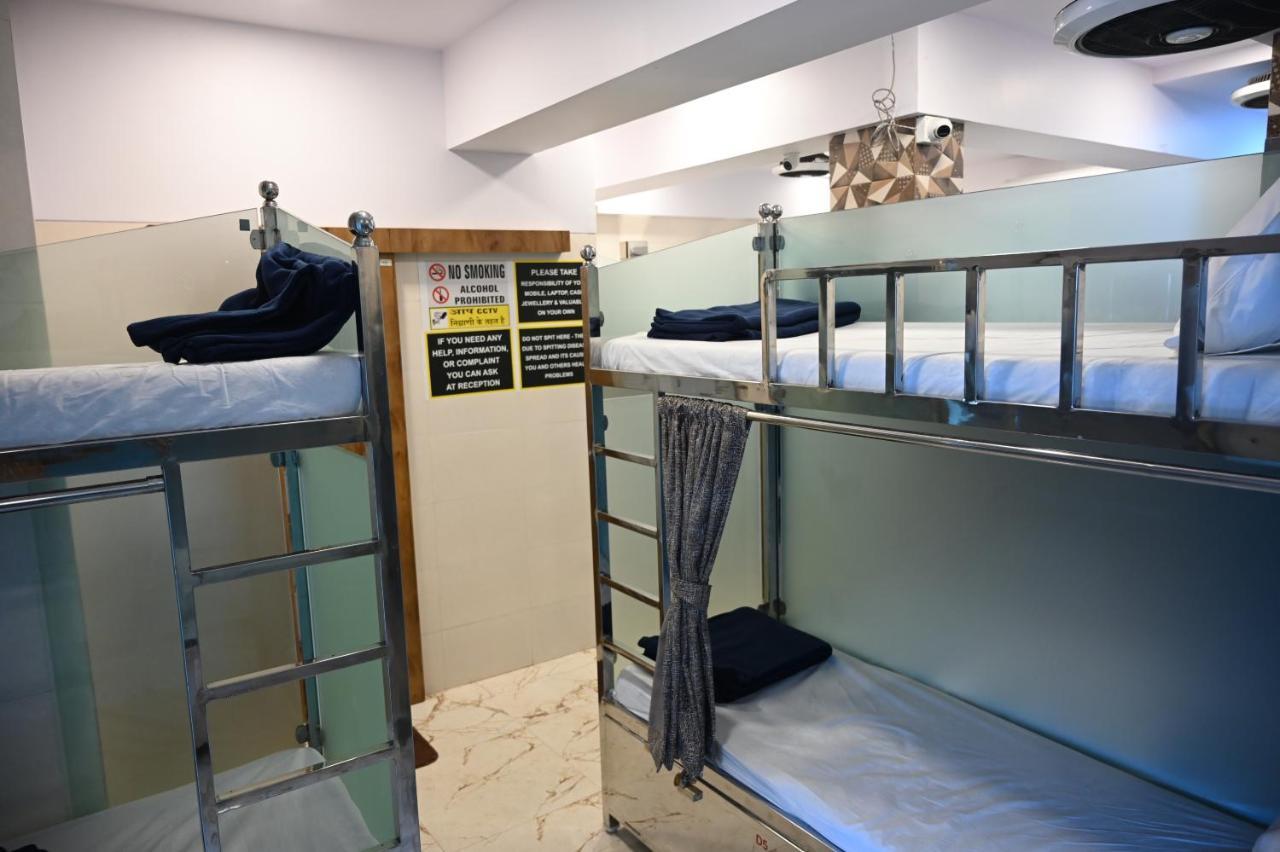 Sagar Dormitory Andheri - Nearest To Andheri Railway Station West Mumbai Exteriör bild