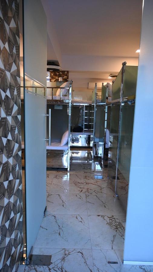 Sagar Dormitory Andheri - Nearest To Andheri Railway Station West Mumbai Exteriör bild
